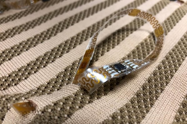 Smart Textile Remotely Monitors Vital Signs